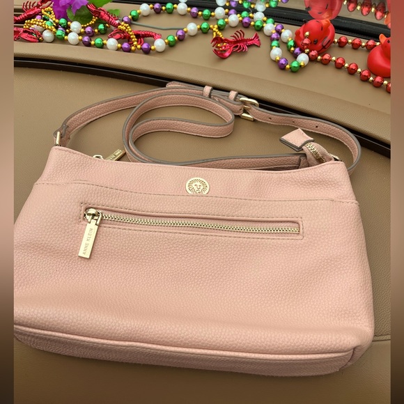 Ladies Anne Klein Crossbody Handbag, Size Small to Medium, Peach, So pretty - Picture 1 of 10